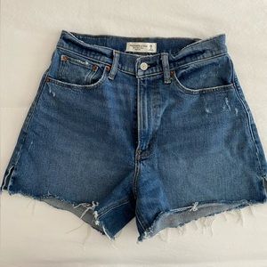 Curve love HR 4” Mom short